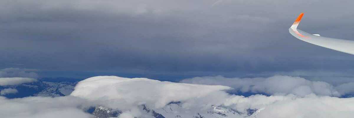 Verortung via Georeferenzierung der Kamera: Aufgenommen in der Nähe von Prättigau/Davos, Schweiz in 4800 Meter